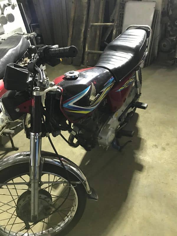 Honda CG 125 3