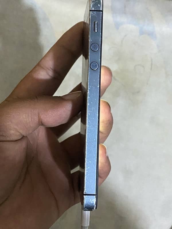 Iphone 5 64gb pta approved 0