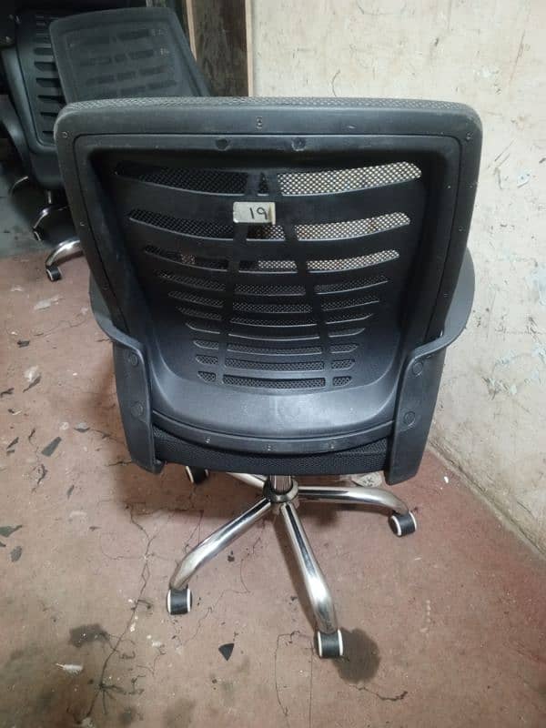 office chair 21 pice available 4