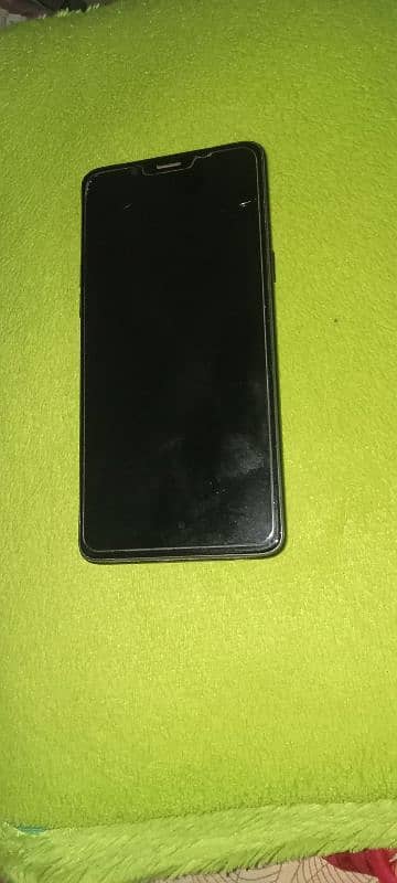 Oppo F7 Youth 3