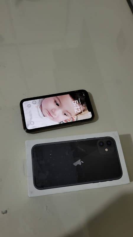 iPhone 11 64GB PTA Approved 1