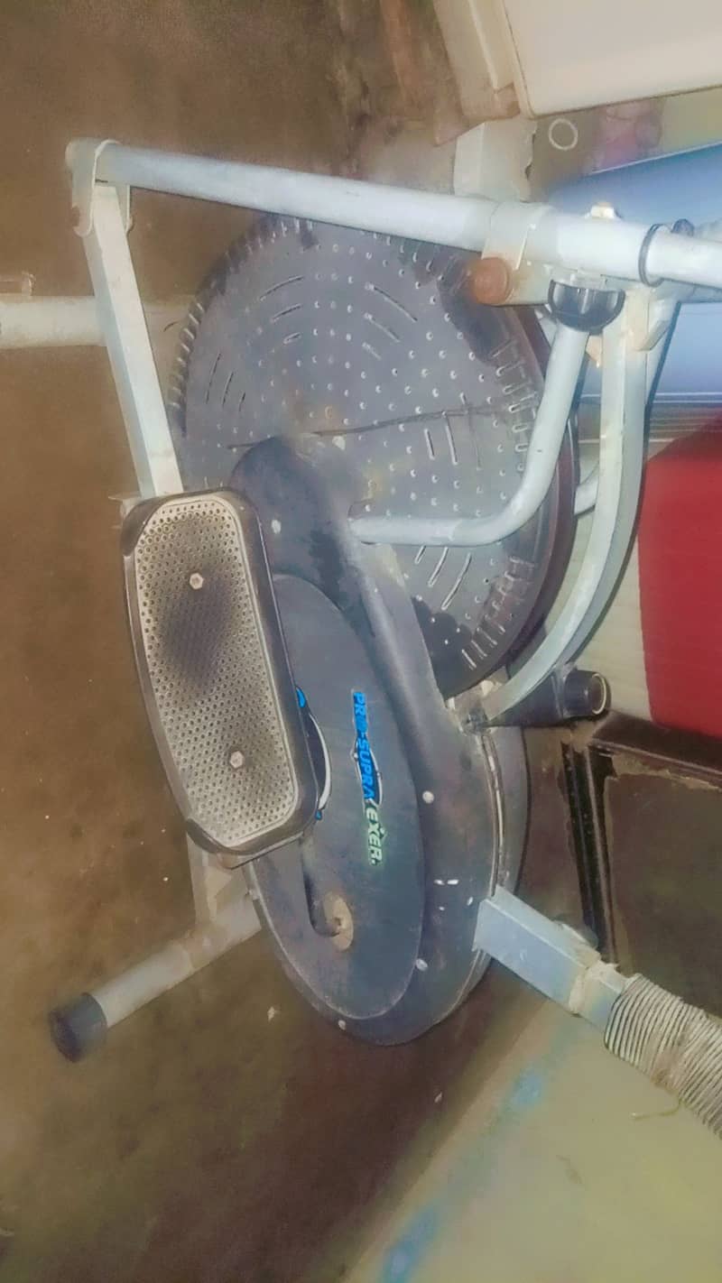 Elliptical Cycle machine 3