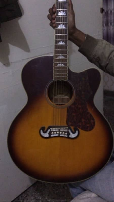 Epiphone Guiter Jumbo size for sell 1