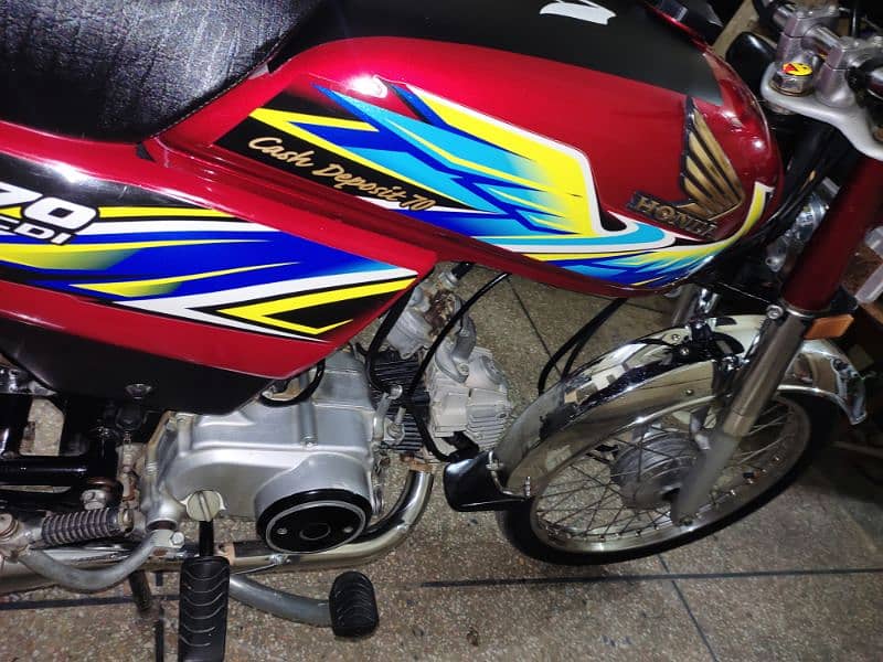 Honda CD 70 6