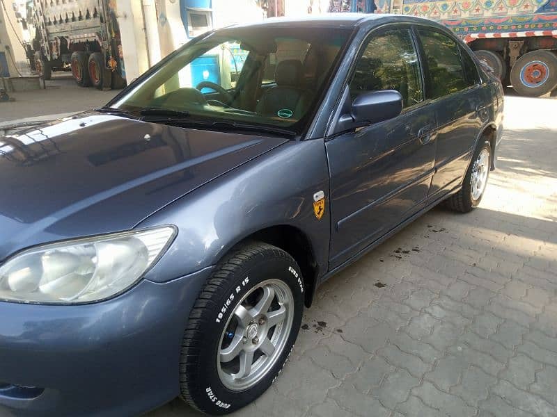 Honda Civic EXi 2004 3