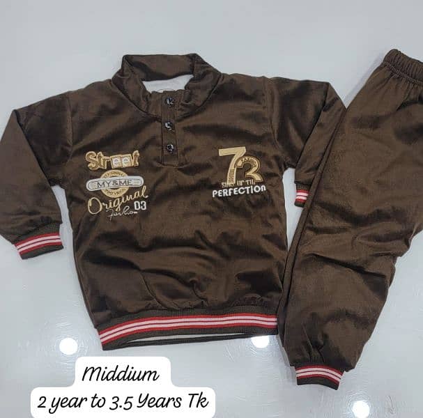 1 to 5 years size available stuff and quality 100% velvet /gram fleece 0