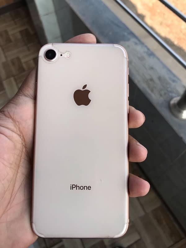 iphone 8 64gb Pta approved almost 10/10 3