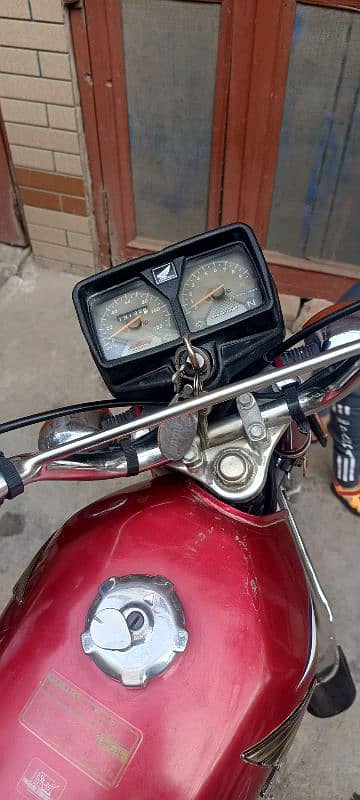 Honda 125 ,  2022 model. 10/10 condition. 10