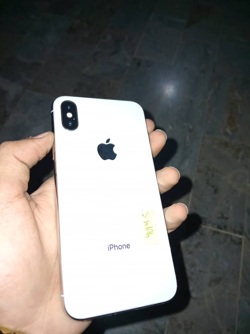 iPhone X (Used) - Excellent Condition | Non-PTA | Face ID Locked | 84% 0