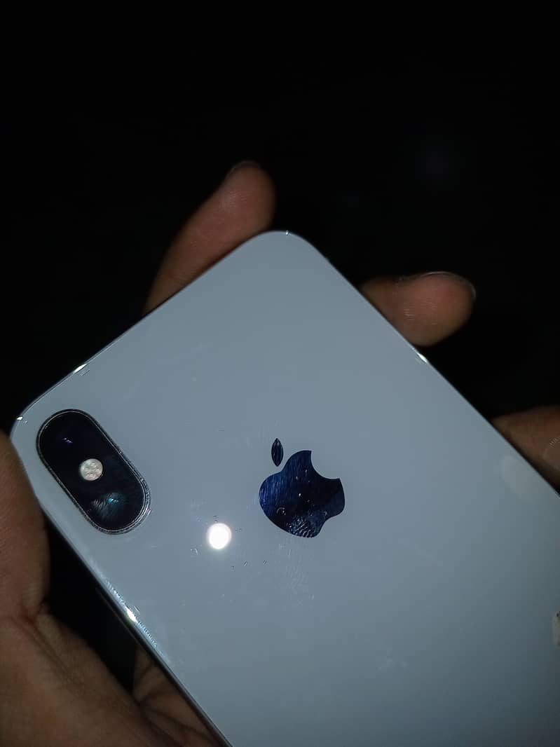 iPhone X (Used) - Excellent Condition | Non-PTA | Face ID Locked | 84% 6