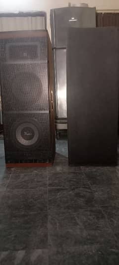 12" woofer 12 spekar