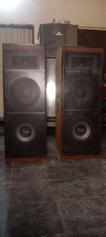 12" woofer 12 spekar 6