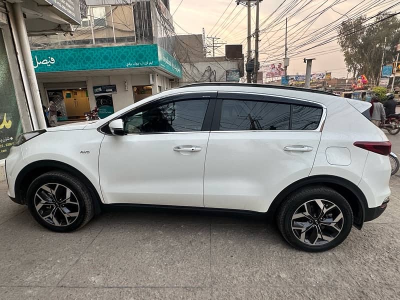 KIA Sportage 2022 4