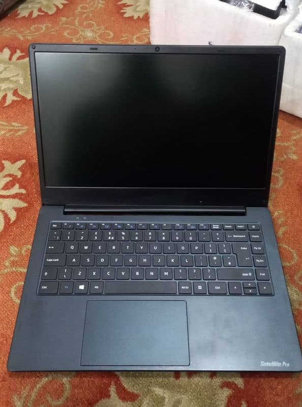 Toshiba Dynabook C-40 7