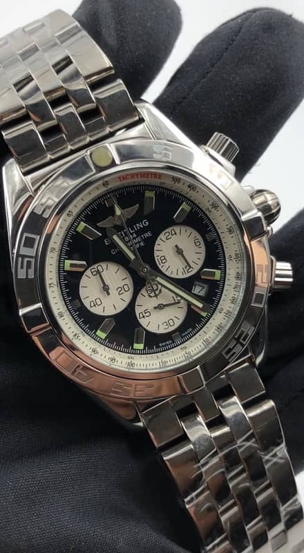 WATCH BUYER / Rolex Datejust Omega Speedmaster Cartier Santos Chopard 4