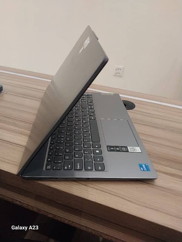 Dell latitude 5280 3