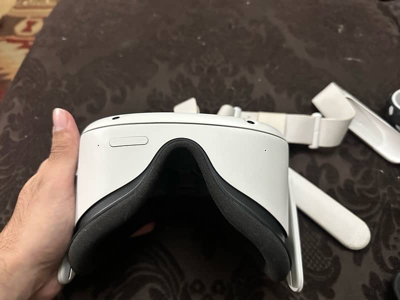 META/OCULUS Quest 2 128GB 12