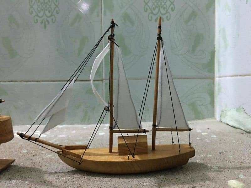 ship model 4