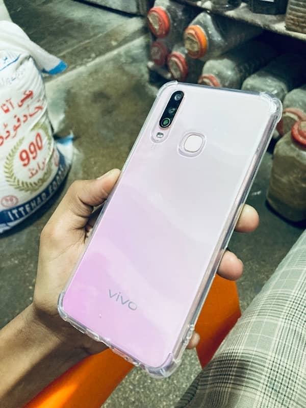 Vivo y17 8 256 0