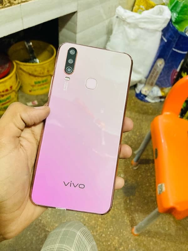 Vivo y17 8 256 5