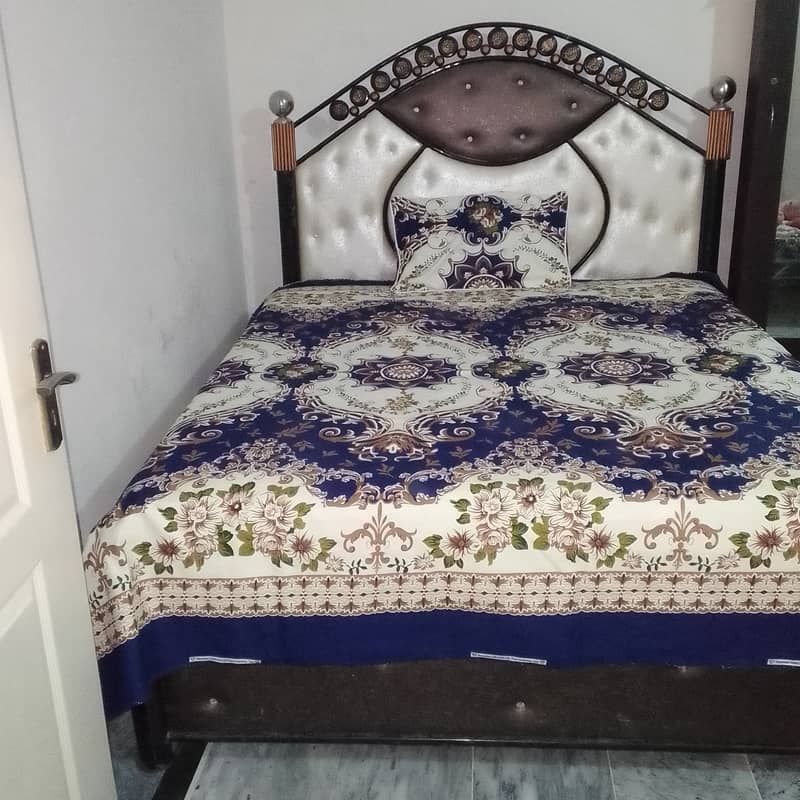 bed for sale 0