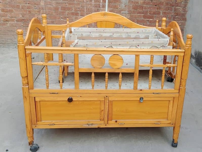 IMPORTED WOODEN BABY COT 1