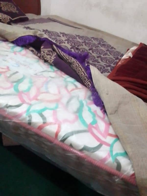 bed and mattress look like new contact,,03174392437 2