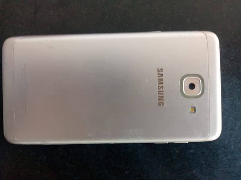 Samsung j7 with very cheap price 1