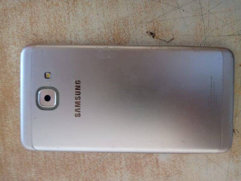 Samsung j7 with very cheap price 3