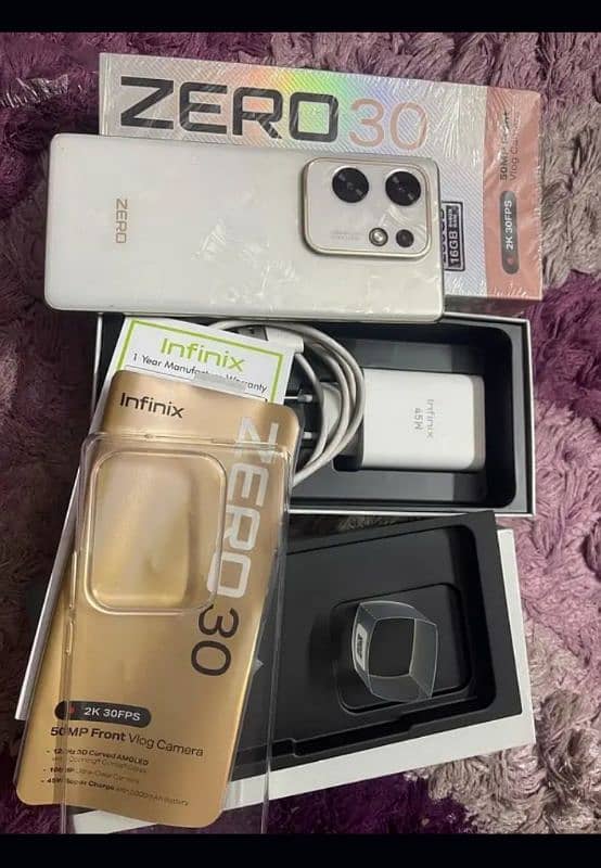 Infinix zero 30 (8+8/256) 4 months warnty 03096691197 1