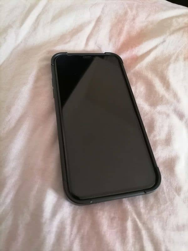 Iphone 11 Non Pta JV 64GB 10