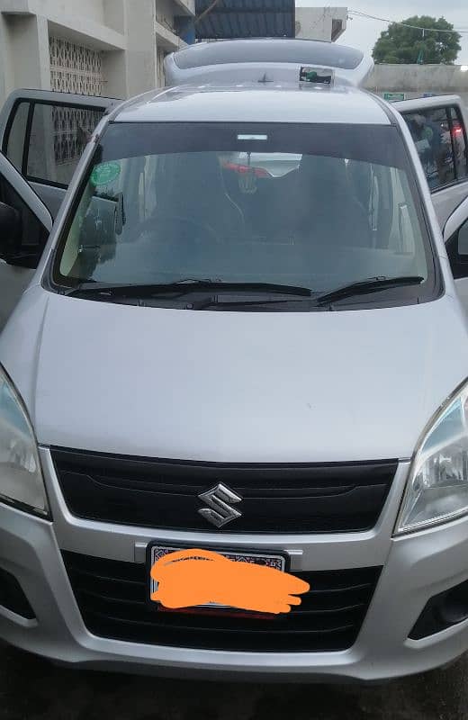 Suzuki Wagon R 2018 3