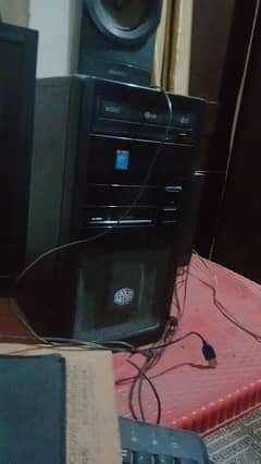 core i5 4th gen 8gb ram 128gb ssd + 500 gb HDD