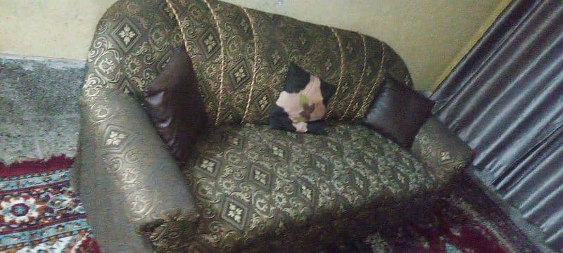 sofa set in new condition 10/10 0