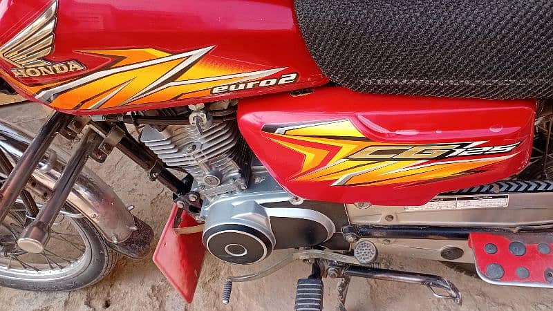 Honda 125 2021 in lush condition 0