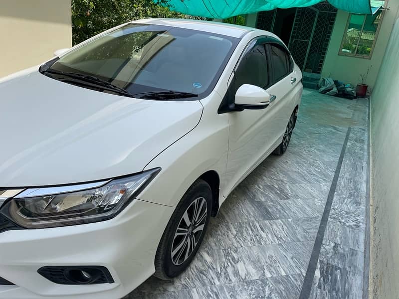 Honda City Aspire 1.5 2021 full option 6