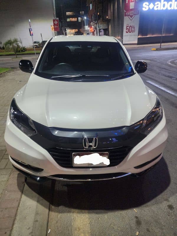 Honda Vezel 2017 1