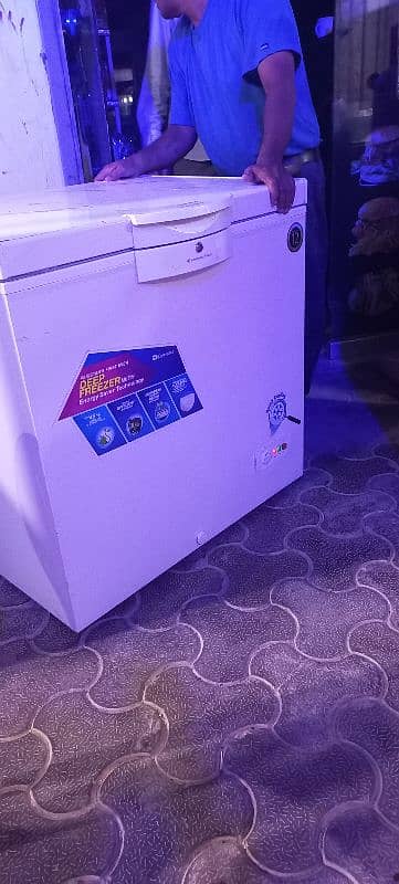 Dawlance Deepfreezer/Fridge for Sale 4