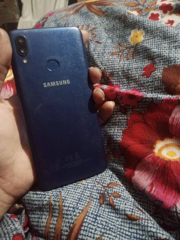 Samsung Galaxy a10s only mobile 3