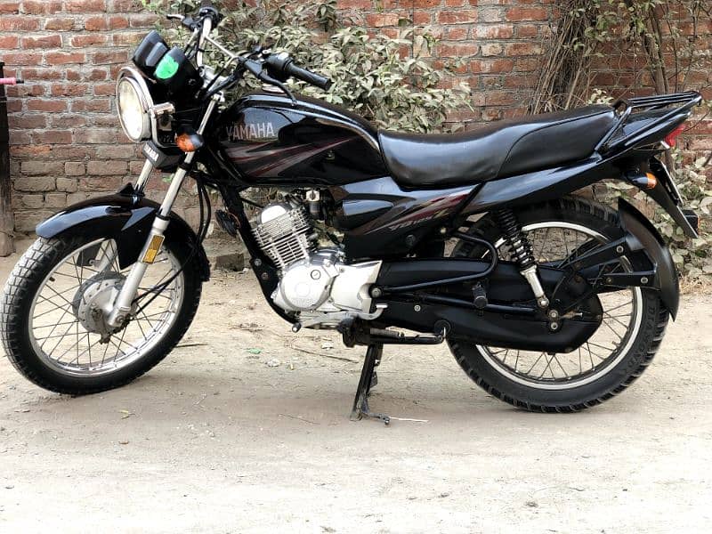 Yamaha yb125z 0