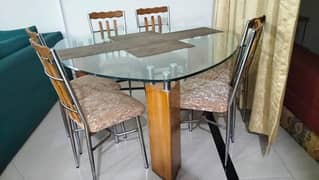 Dinnig Table Wood & Glass, 6 Seats