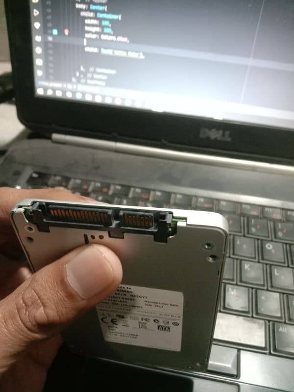 SATA  SSD (Solid State Drive) 128 GB 3