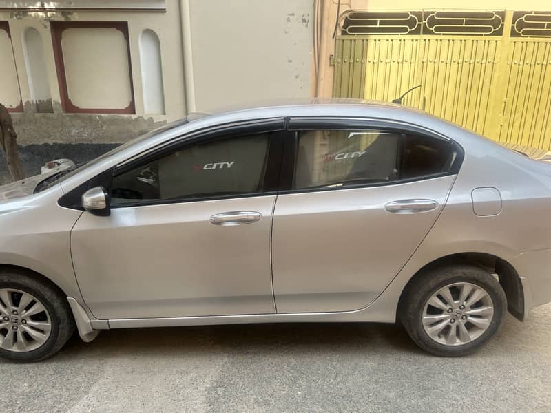 Honda City IVTEC 2013 ASPIRE 1.5 6