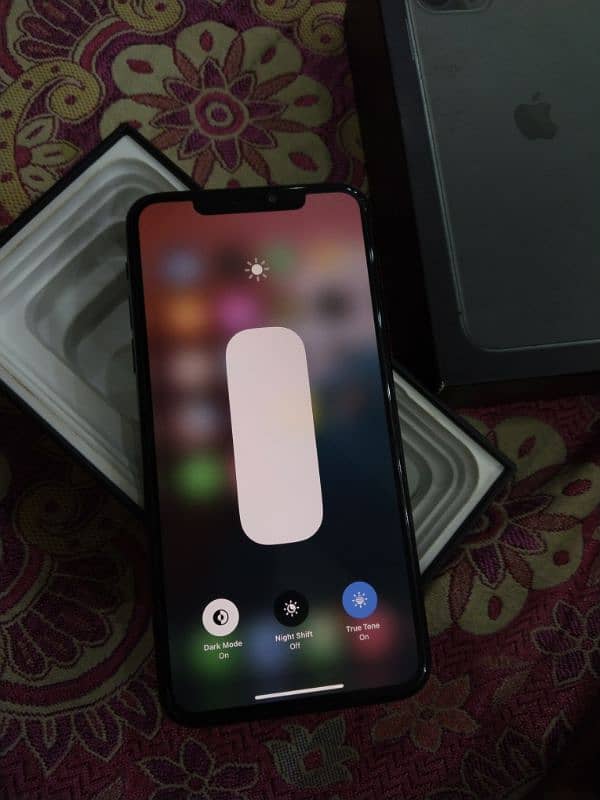 Iphone 11 pro max 0