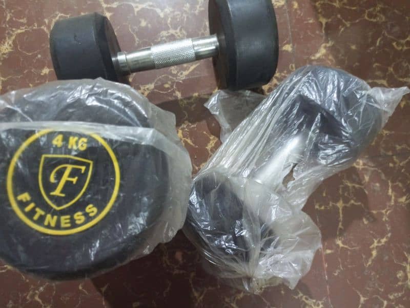 4kg dumbells 2