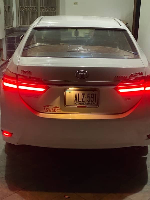 Toyota Corolla Altis 2018 3