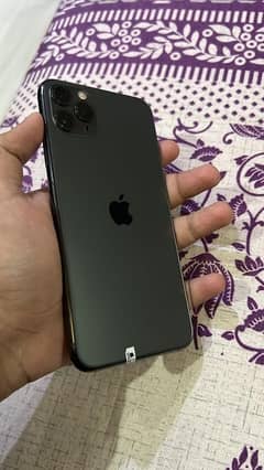 iPhone 11 Pro Max 256 gb pta approved