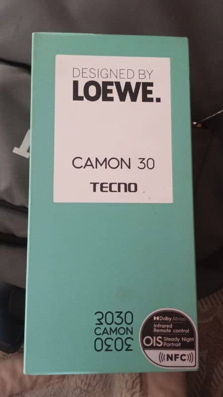 tecno camon 30 9