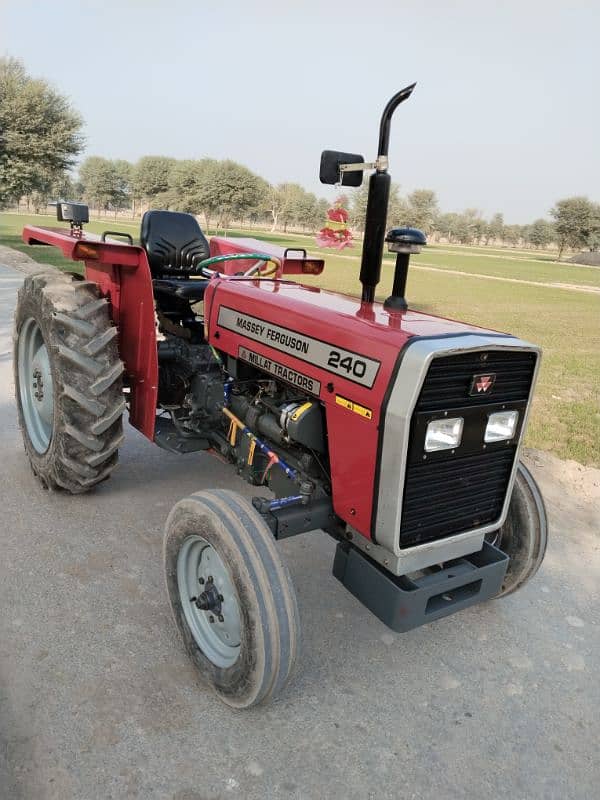 tractor MF 240 model 2023 Jain Van 200 ghanta Chala hua 0