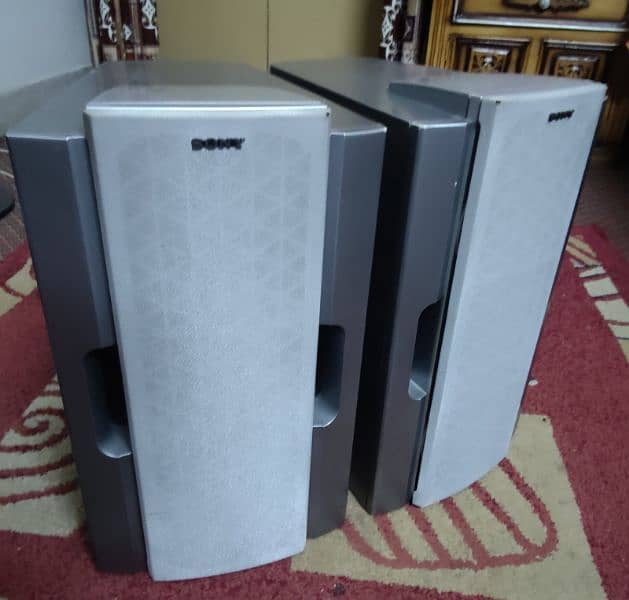 sony speaker 4